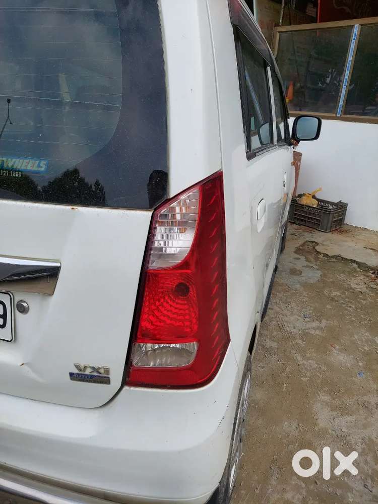 Maruti Suzuki Wagon R 2017 Petrol 98000 Km Driven