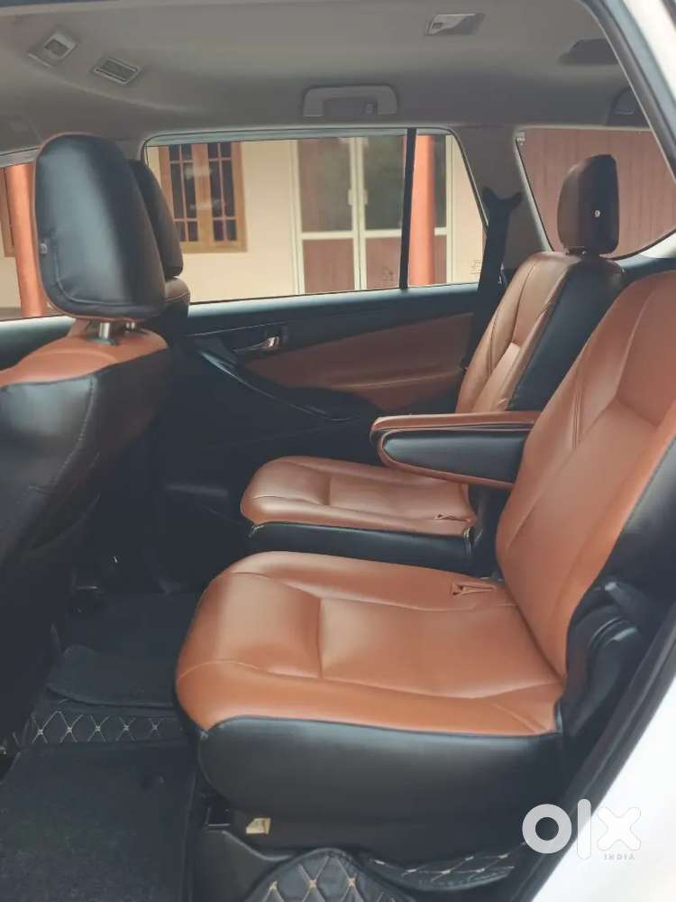 Toyota Innova Crysta 2019 Diesel 120000 Km Driven