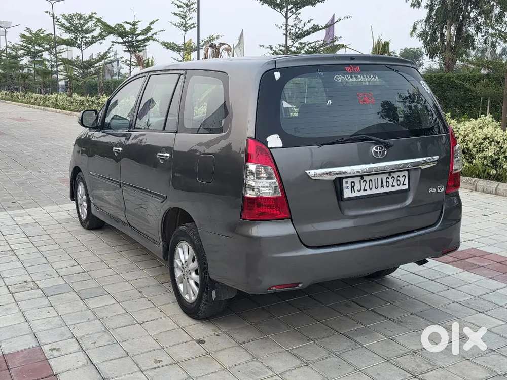 Toyota Innova Vx 2014