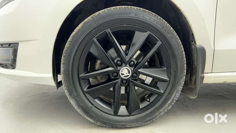 Skoda Rapid 1.0 Ambition Tsi, 2021, Petrol