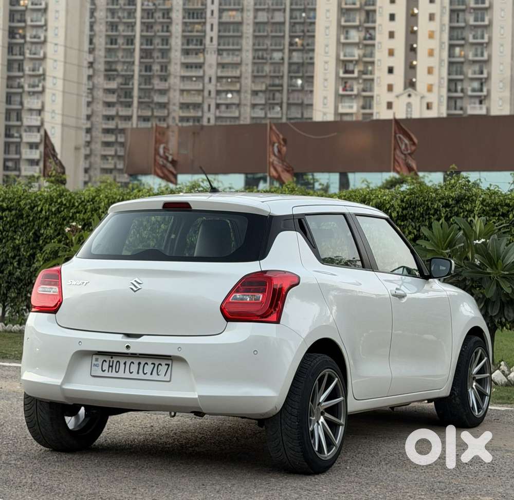 Maruti Suzuki Swift Vxi Optional, 2021, Petrol