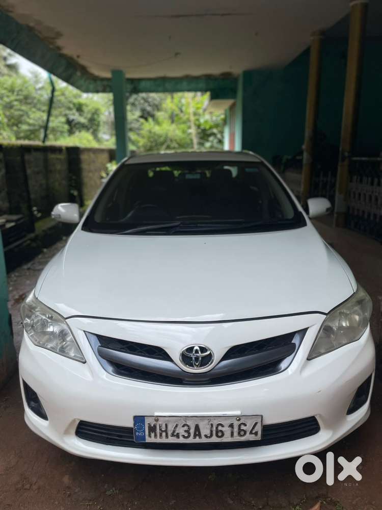 Toyota Corolla Altis 2011