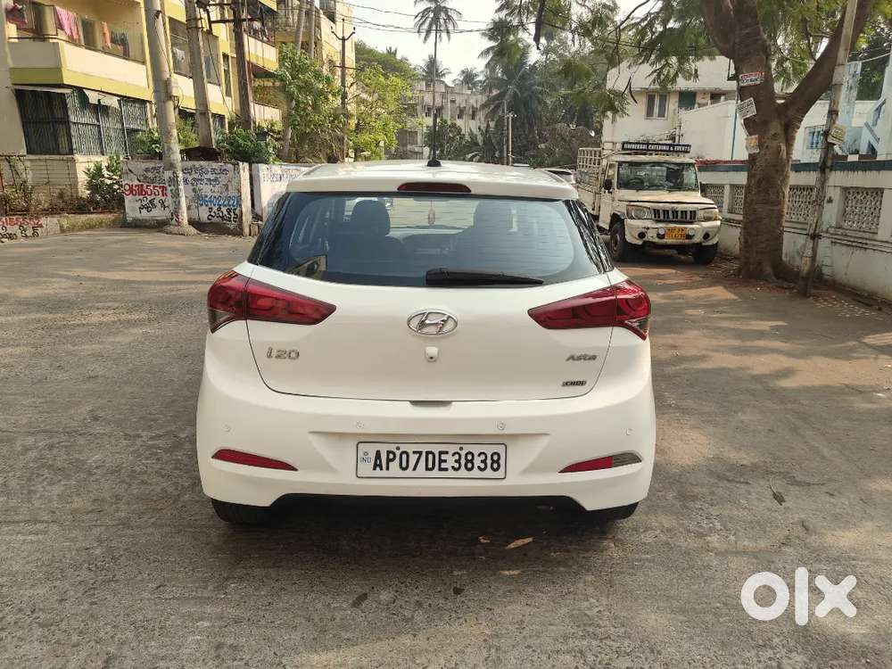 Hyundai Elite I20 Asta Crdi 2016 Diesel Well Maintained