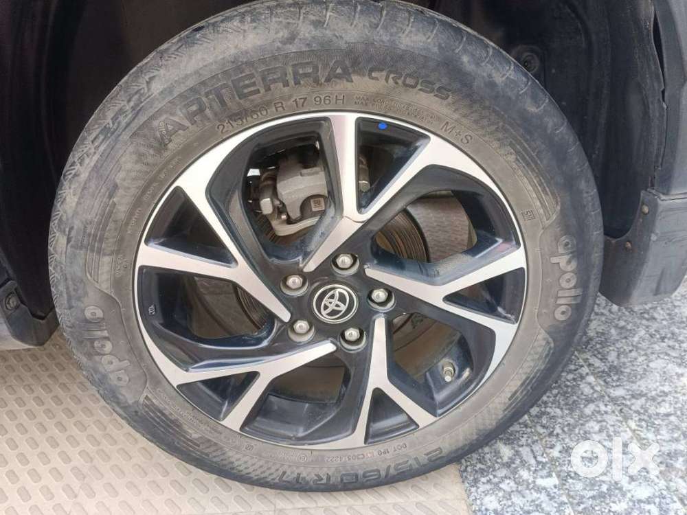 Toyota Urban Cruiser Hyryder 1.5 V Hybrid, 2022, Petrol