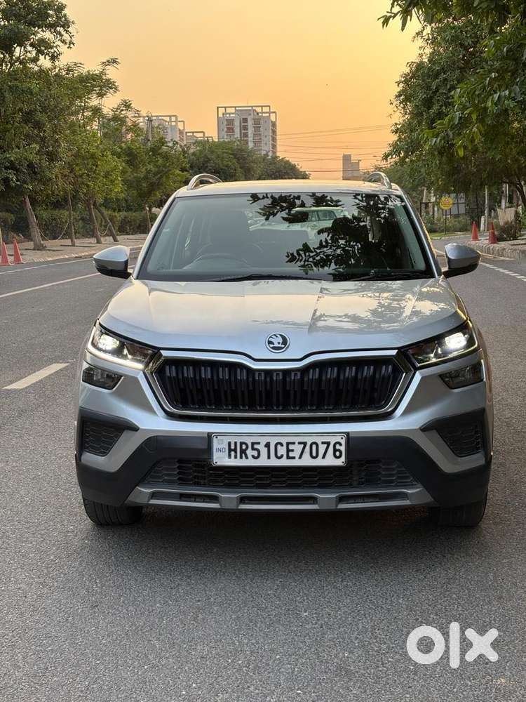 Skoda Kushaq 1.0 Tsi Style At (6 Airbags), 2021, Petrol