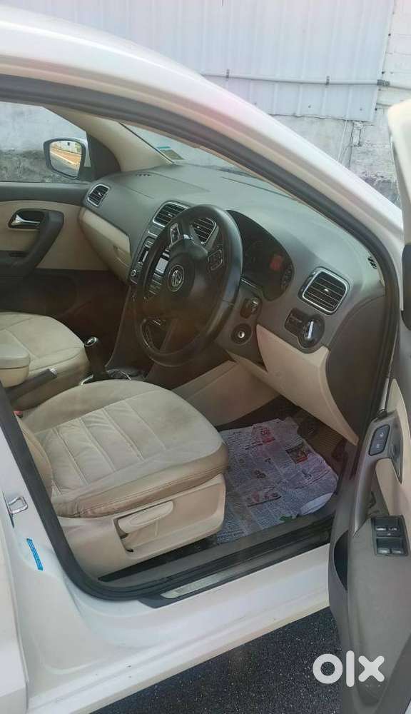 Volkswagen Vento 1.6 Highline Plus 16 Alloy, 2011, Diesel