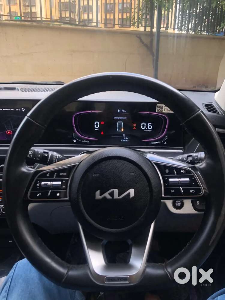 Kia Seltos Htx 1.5 Petrol Mt, 2023, Petrol