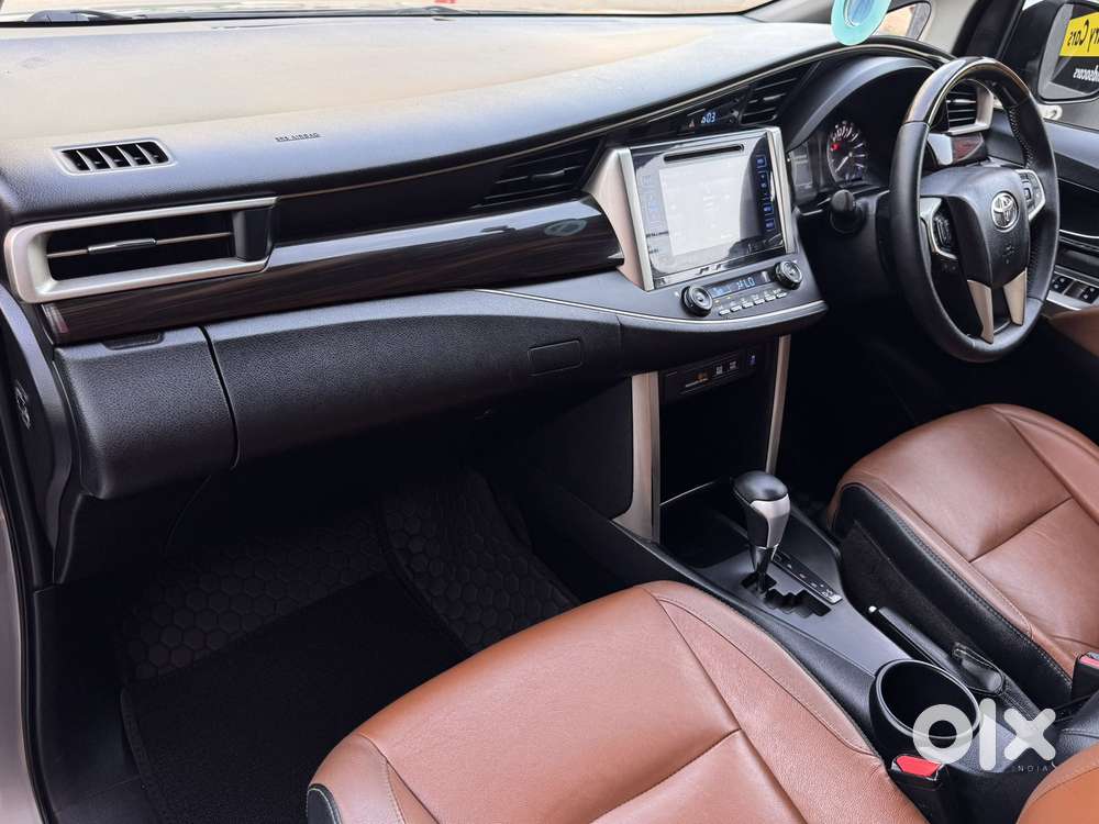 Toyota Innova Crysta 2.8 Zx At 7 Seater, 2018, Diesel