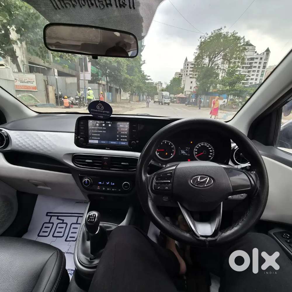Hyundai Grand I10 Nios 2021.  Spinny And Cars 24 Stay Away