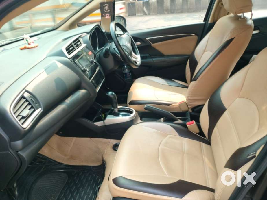 Honda Jazz V Automatic, 2016, Petrol