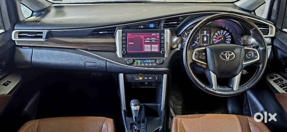 Toyota Innova Crysta 2.8z Automatic, 2021, Diesel
