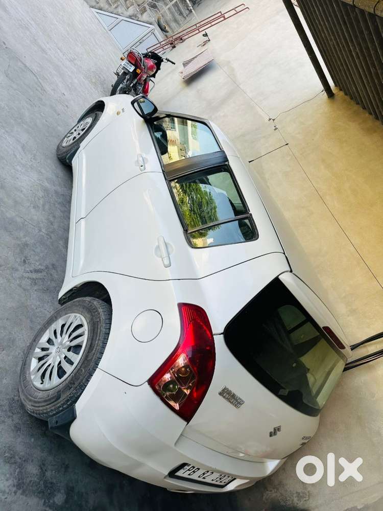 Swift Petrol 2010.   2 Owner.  All Original 4 New Tyres.