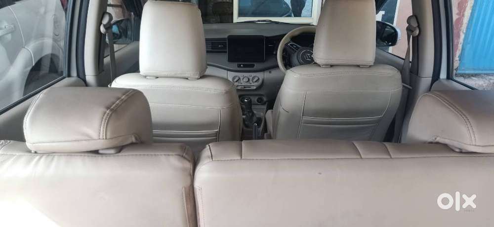 Maruti Suzuki Ertiga 1.5 Vxi, 2021, Petrol