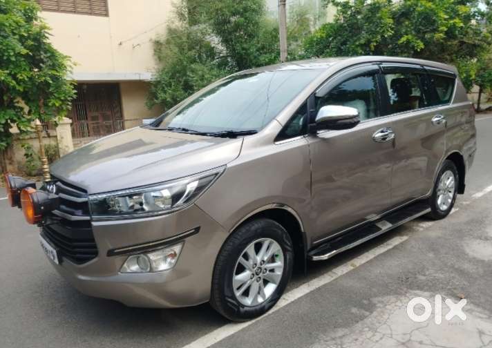 Toyota Innova Crysta 2.4 Gx Mt 8s, 2017, Diesel