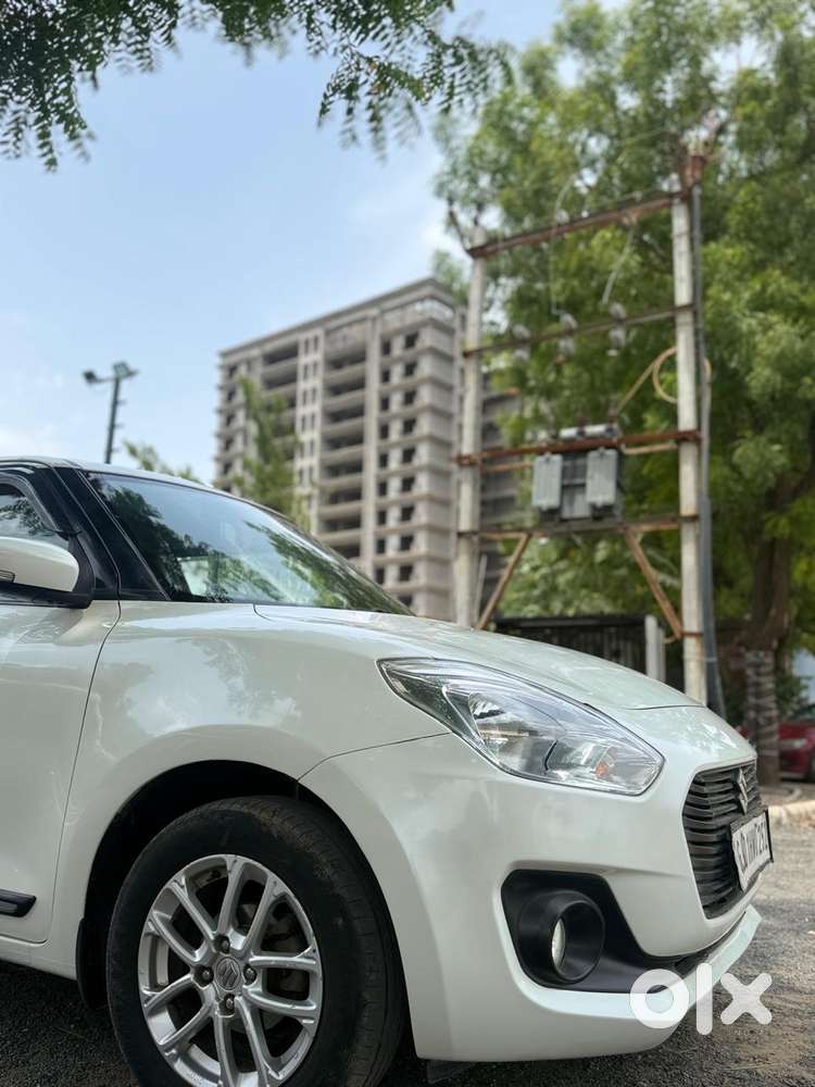 Maruti Suzuki Swift Amt Zxi Plus, 2018, Petrol