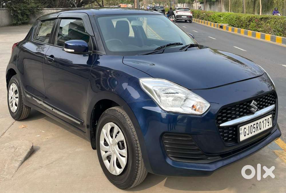 Maruti Suzuki Swift Vxi + Manual, 2022, Petrol