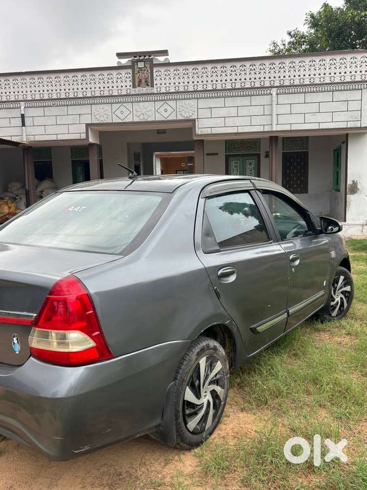 Toyota Etios 2014 Petrol Well Maintained