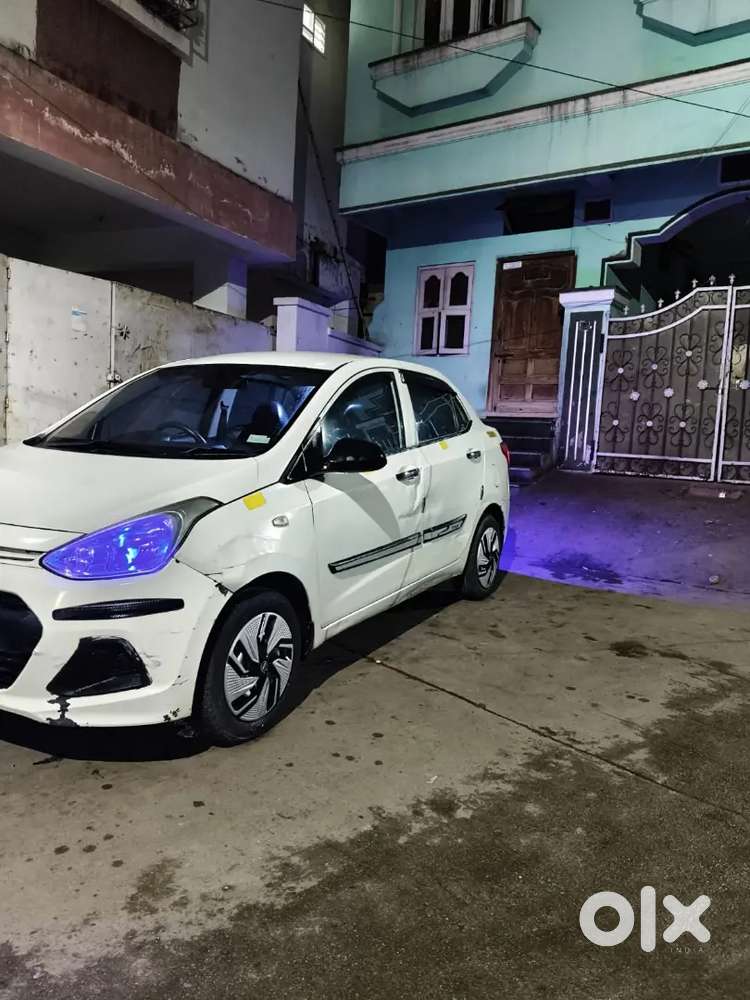 Hyundai Xcent 2017 Diesel Well Maintained