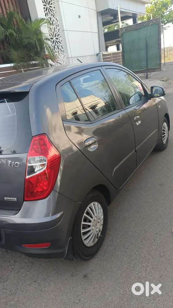 Hyundai I10 2011 Petrol 69000 Km Driven