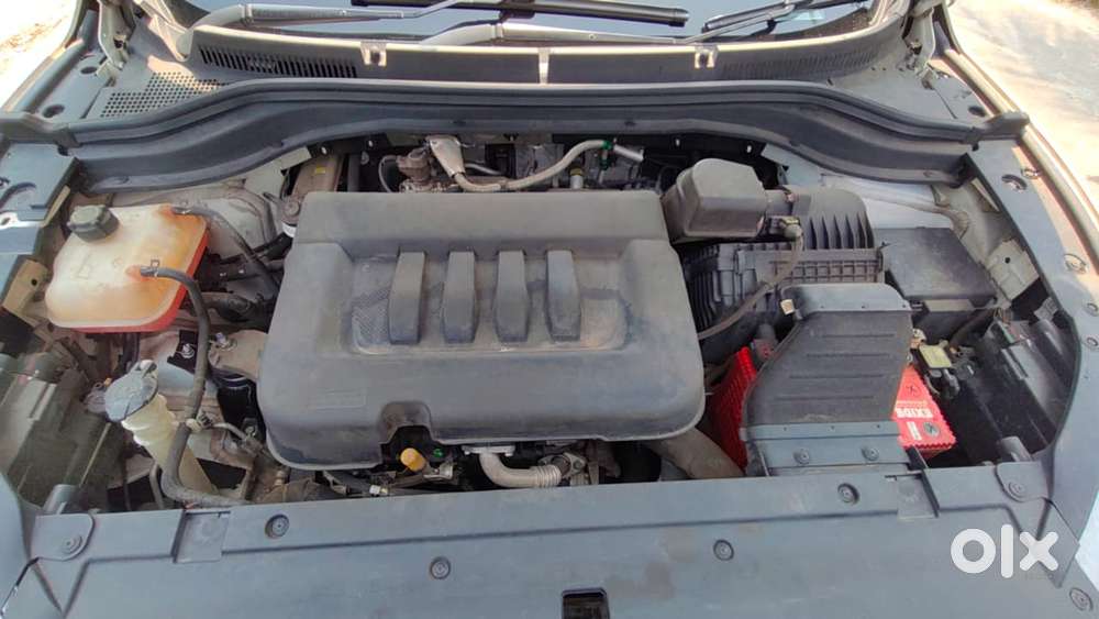 Mahindra Xuv700 2.2 Ax 7 Diesel At Str, 2022, Diesel