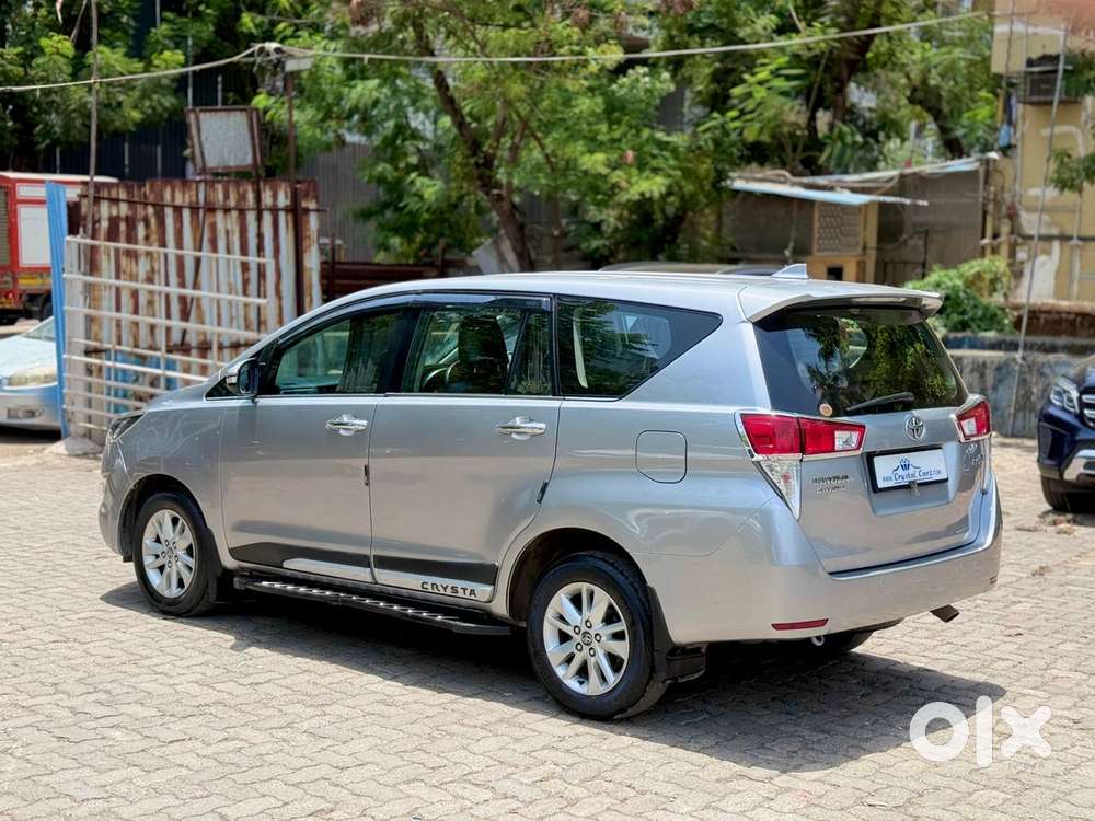 Toyota Innova Crysta 2.4 V, 2016, Diesel