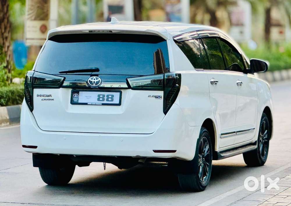 Toyota Innova Crysta 2.8 Zx At, 2016, Diesel