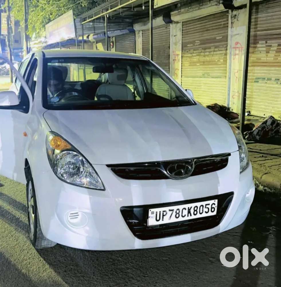 Hyundai I20 2011 Petrol 124000 Km Driven