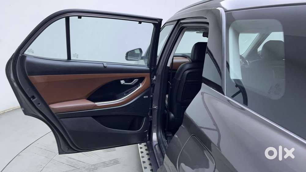 Hyundai Alcazar 1.5 Signature (o) Diesel At 7 Str, 2023, Diesel