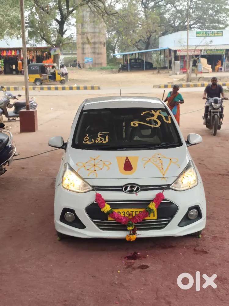 Hyundai Xcent 2016 Diesel 120000 Km Driven