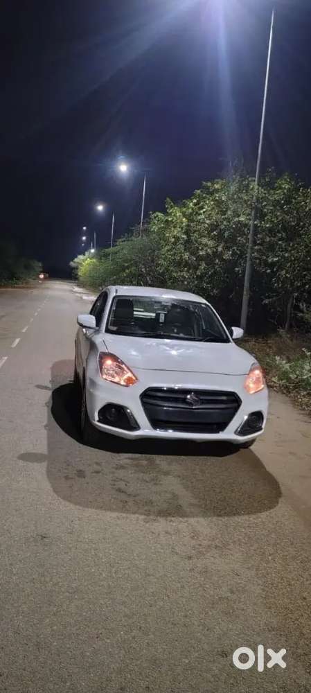 Maruti Suzuki Dzire 2022 Cng & Hybrids 52000 Km Driven