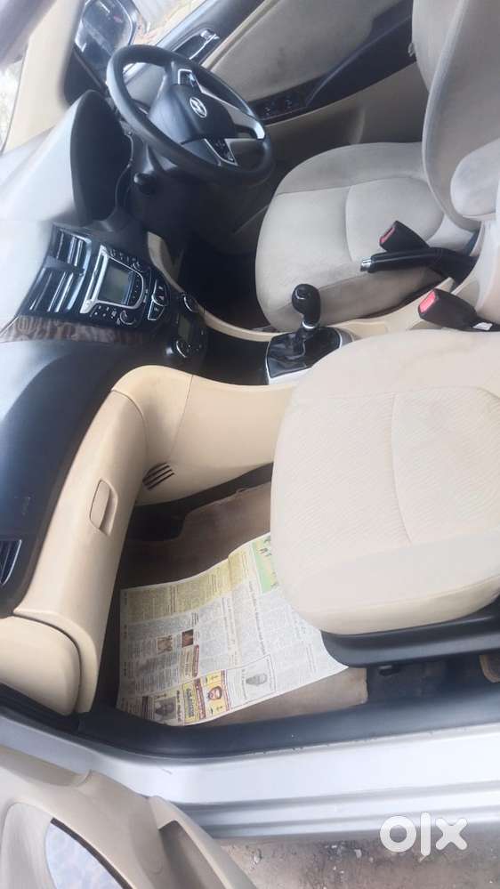 Hyundai Verna Fluidic 1.6 Crdi Sx, 2011, Diesel