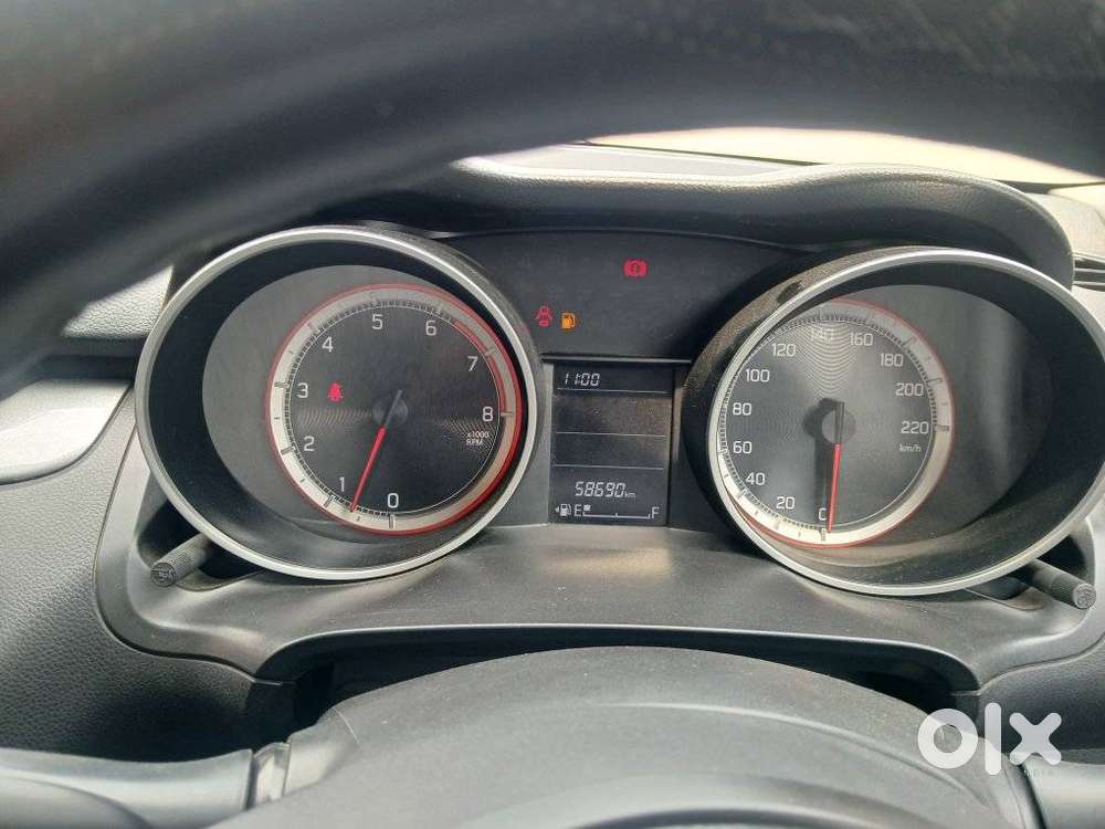 Maruti Suzuki Swift Vxi Optional, 2020, Petrol
