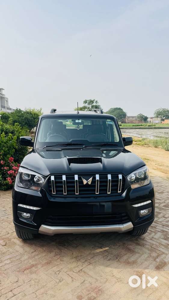 Mahindra Scorpio Classic 2023 Diesel Well Maintained
