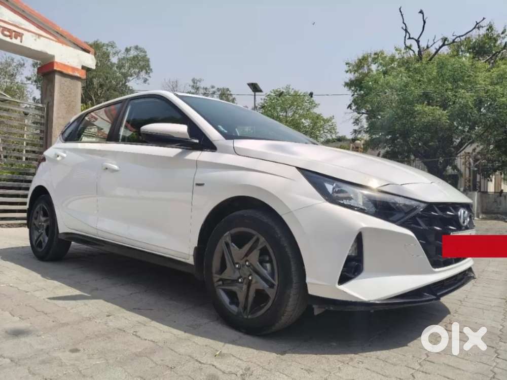 Hyundai I20 Sportz 1.2 Ivt, 2023, Petrol