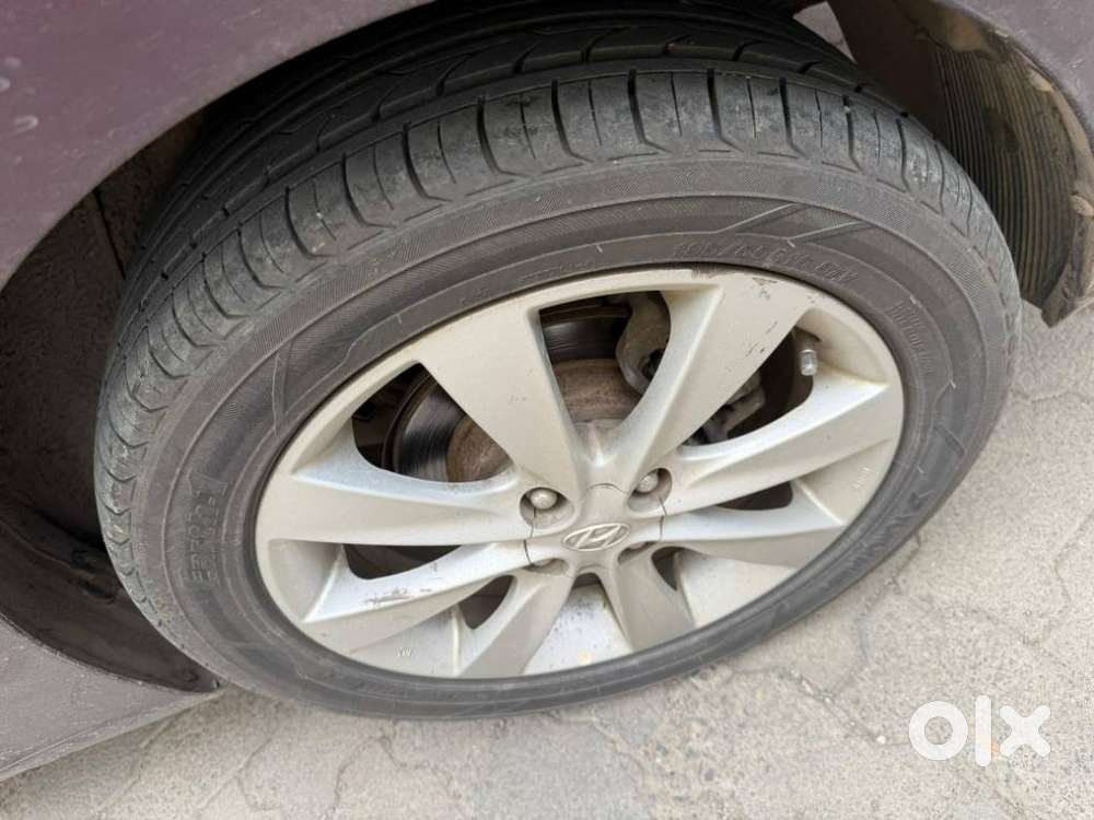 Hyundai Verna Vtvt 1.6 Sx, 2013, Petrol