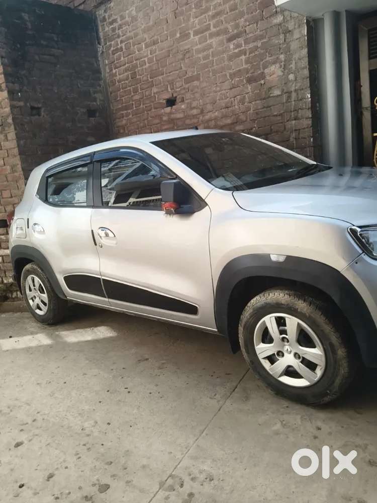 Ekdam Gaadi Abhi Naya Hai