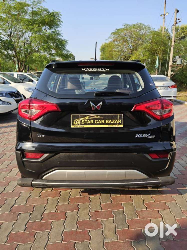 Mahindra Xuv300 W8 Diesel, 2023, Diesel