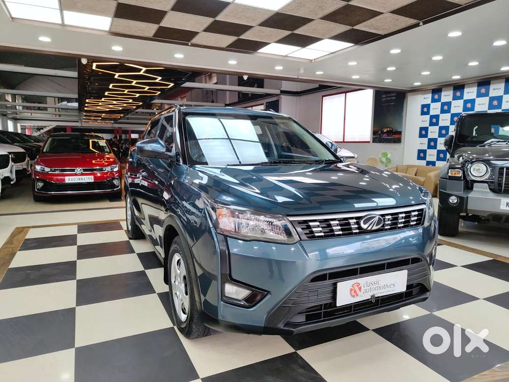 Mahindra Xuv300 W6, 2022, Petrol