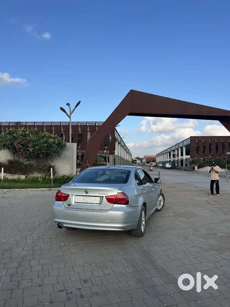 Bmw 3 Series 2011 Year