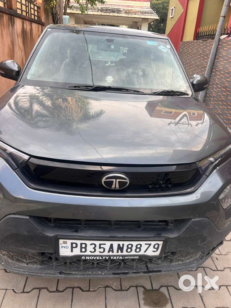 Tata Punch Hybrid 2025