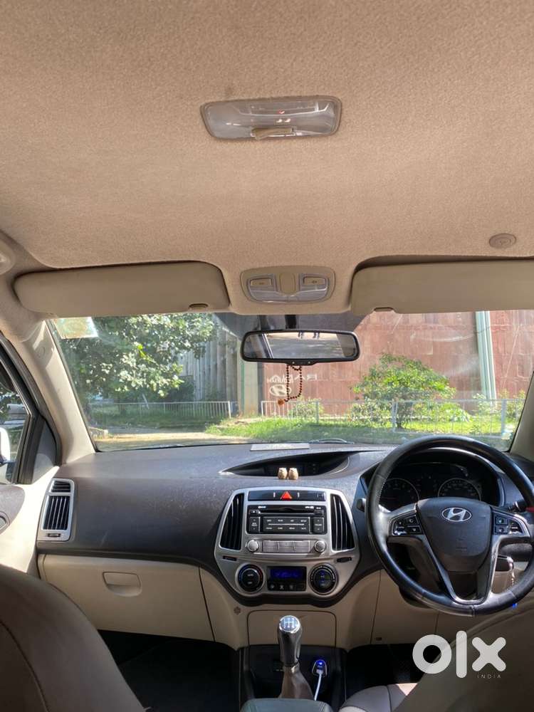 Hyundai I20 Sportz Petrol Manual 2014