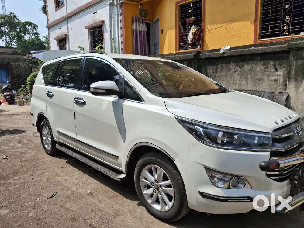 Toyota Innova Crysta 2017 Diesel Manual