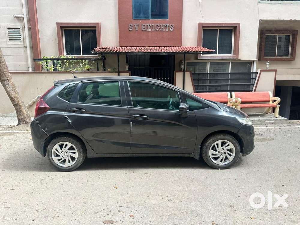 Honda Jazz V Automatic, 2017, Petrol