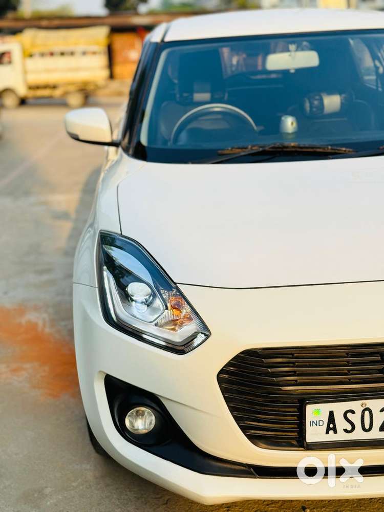Maruti Suzuki Swift 2018 Zxi Plus, 2020, Petrol