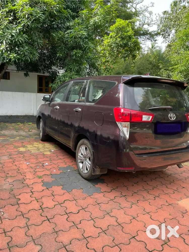 Toyota Innova Crysta 2.8 Z 2016 Diesel