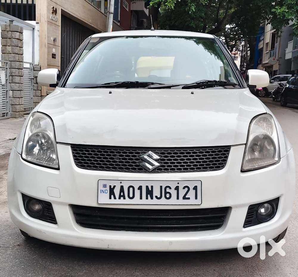 Maruti Suzuki Swift Vxi Optional, 2011, Petrol