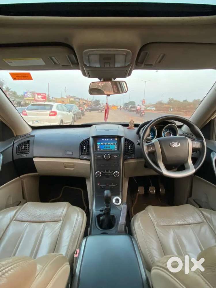 Good Condition Car Top Model With Sunroof