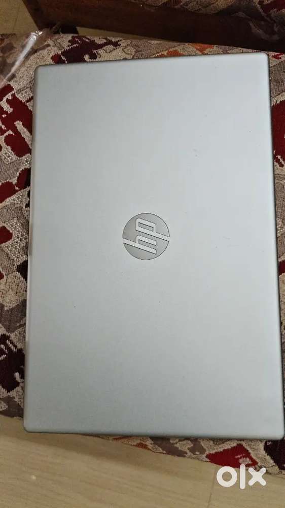 Hp i3/13th gen 8gb ram 512 nvme