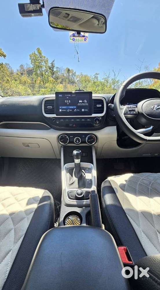 Hyundai Venue 1.0 S (o) Turbo Dct, 2025, Petrol