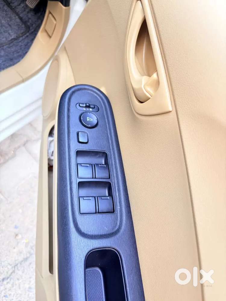 Honda Amaze 1.2 Petrol Manual 2015